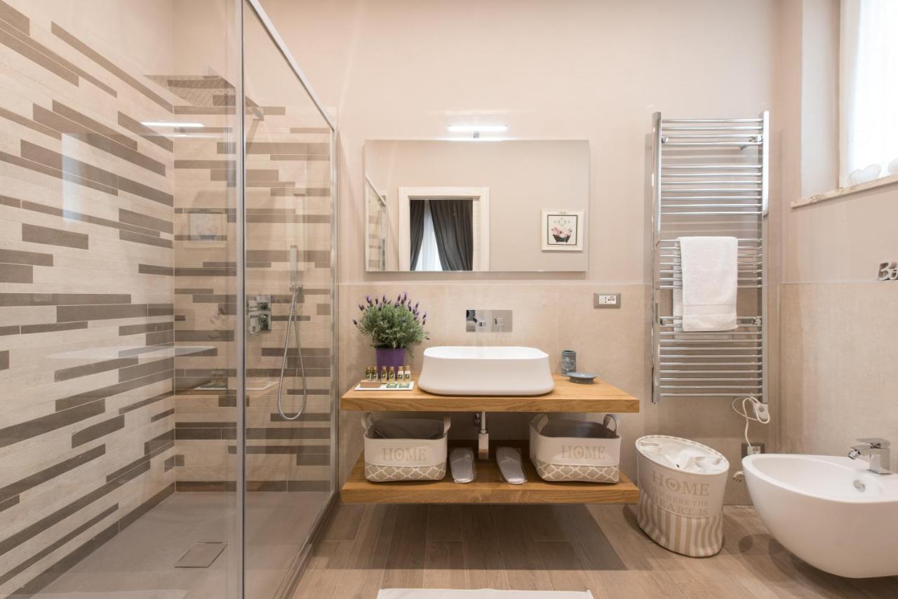 La Bonheur, Terre Marine Bed & Breakfast ลาสเปเซีย ภายนอก รูปภาพ
